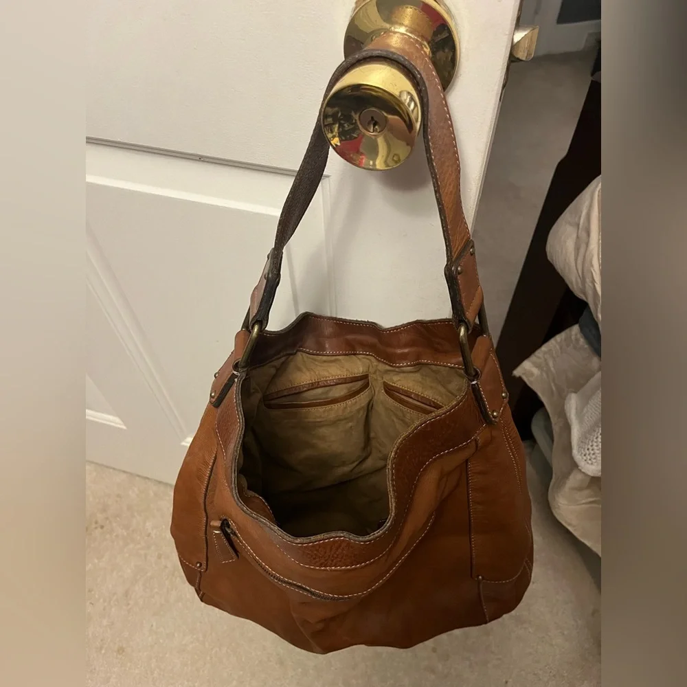 Banana Republic Tan Leather Hobo Shoulder Bag - Picture 4 of 6